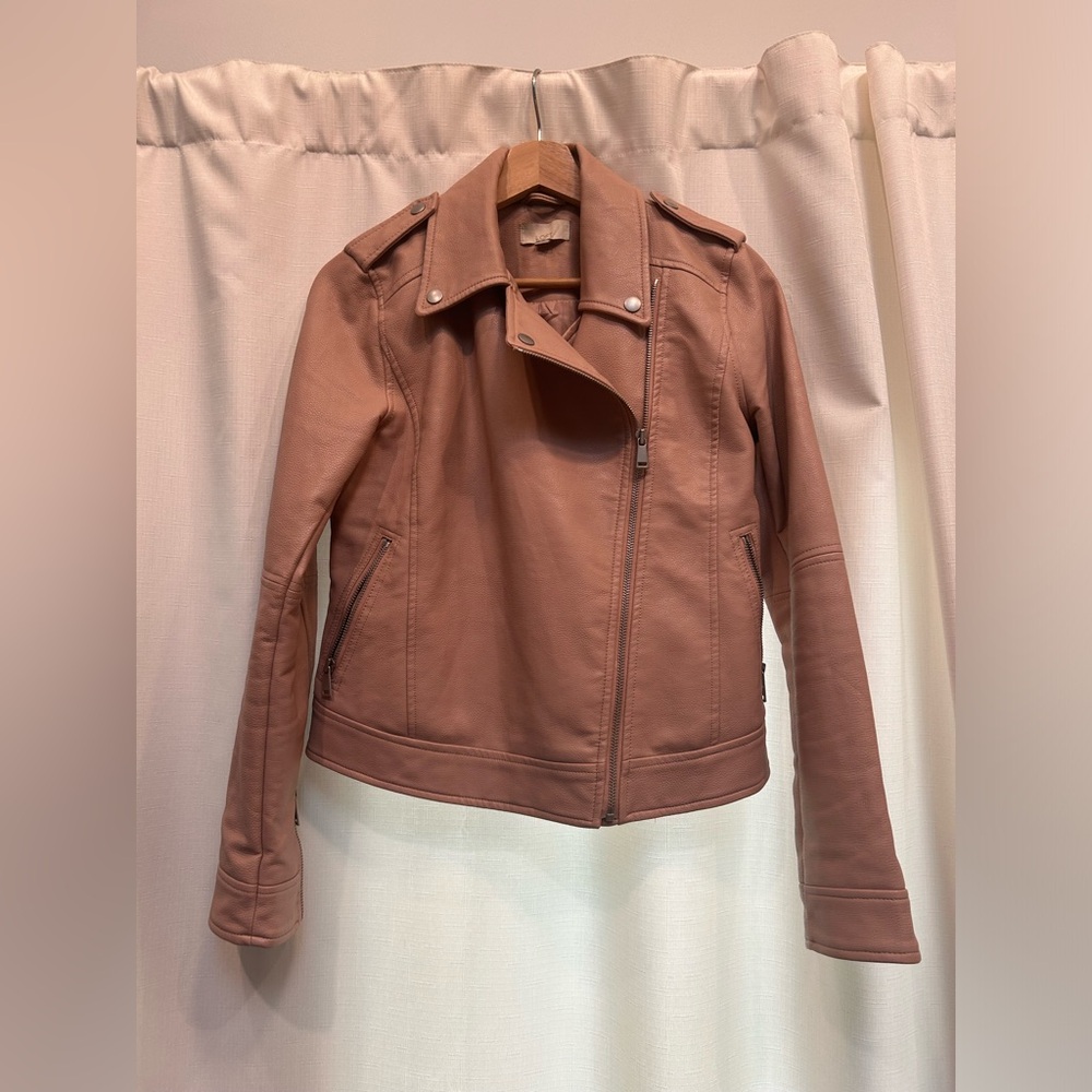 Leather jacket